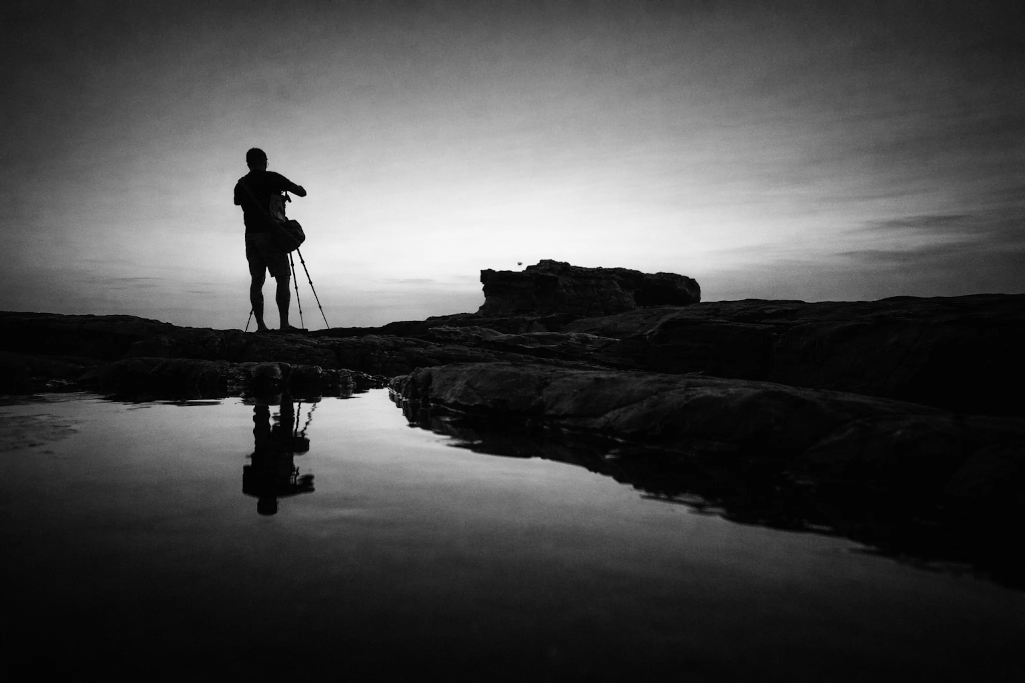 Deepak Varghese photographing at the coast